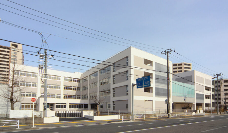 新潟市立南万代小学校